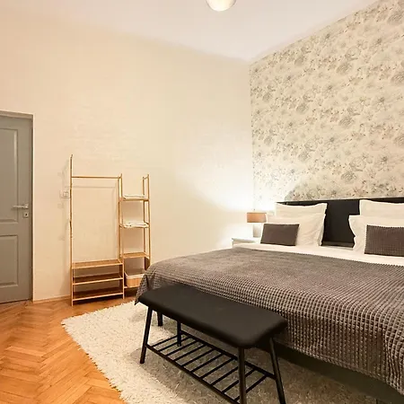 Calea Victoriei * Βουκουρέστι